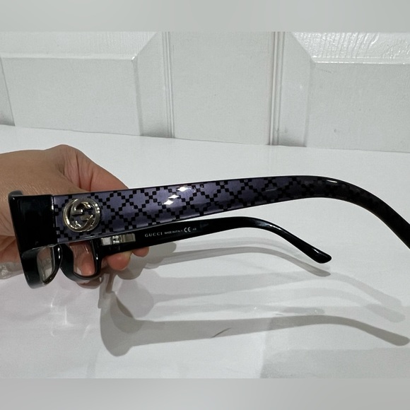 Gucci Eyeglass Frame with GG gold/silver tone interlocking design - Picture 5 of 16